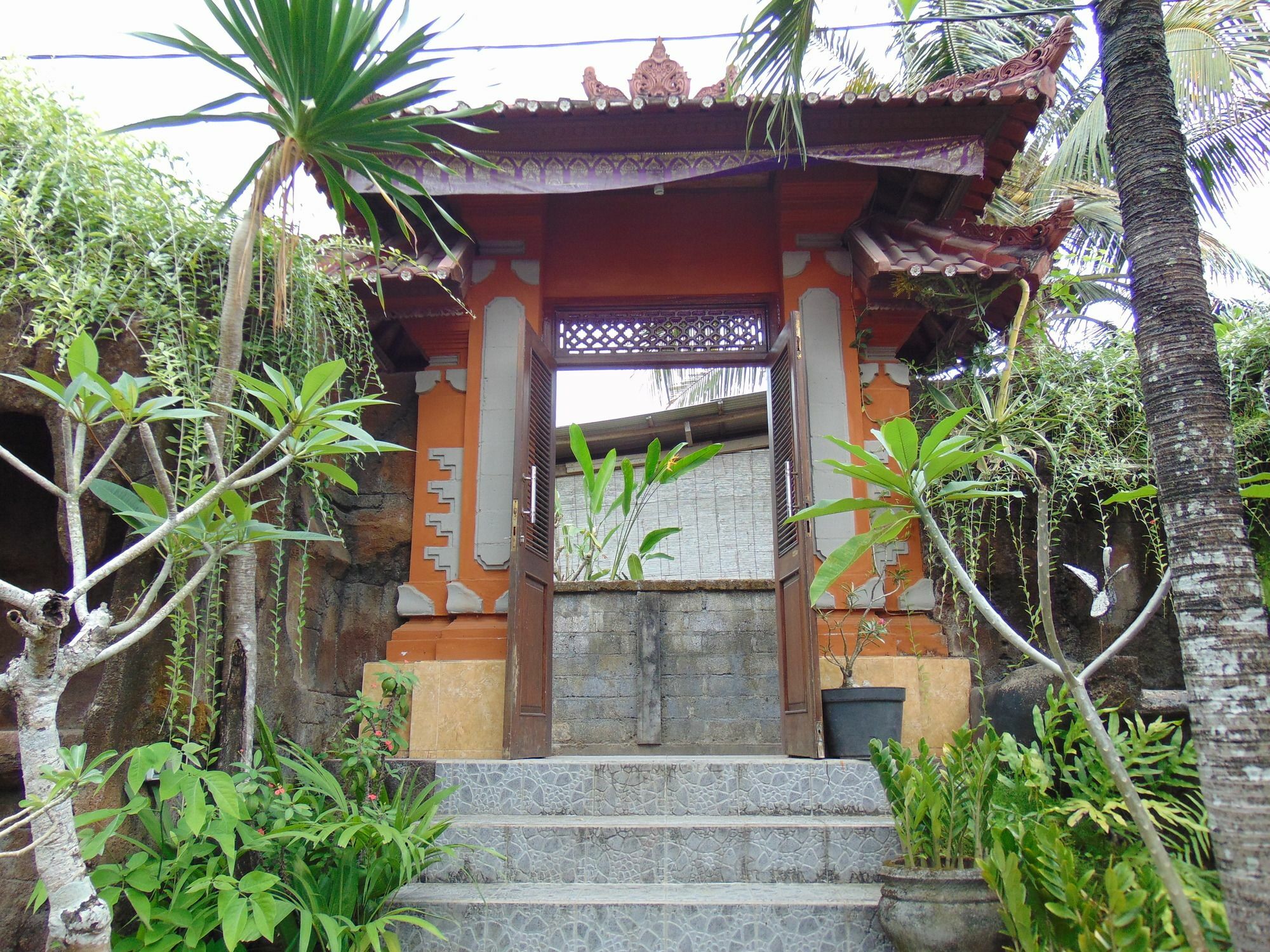 Dipondok Homestay Pecatu Exterior foto